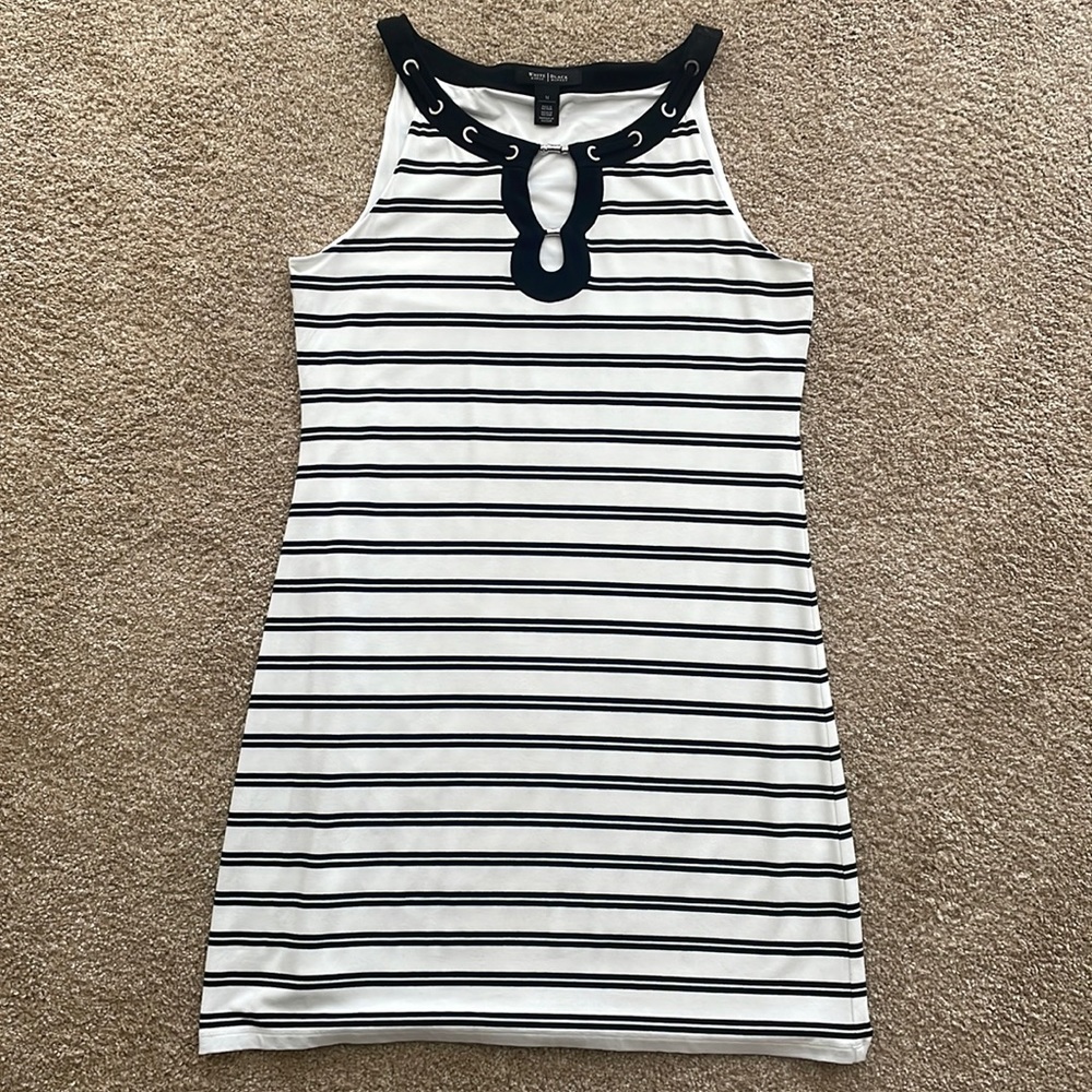 Like new WHBM summer dress. Super cute! Great with a pair of black sandals.